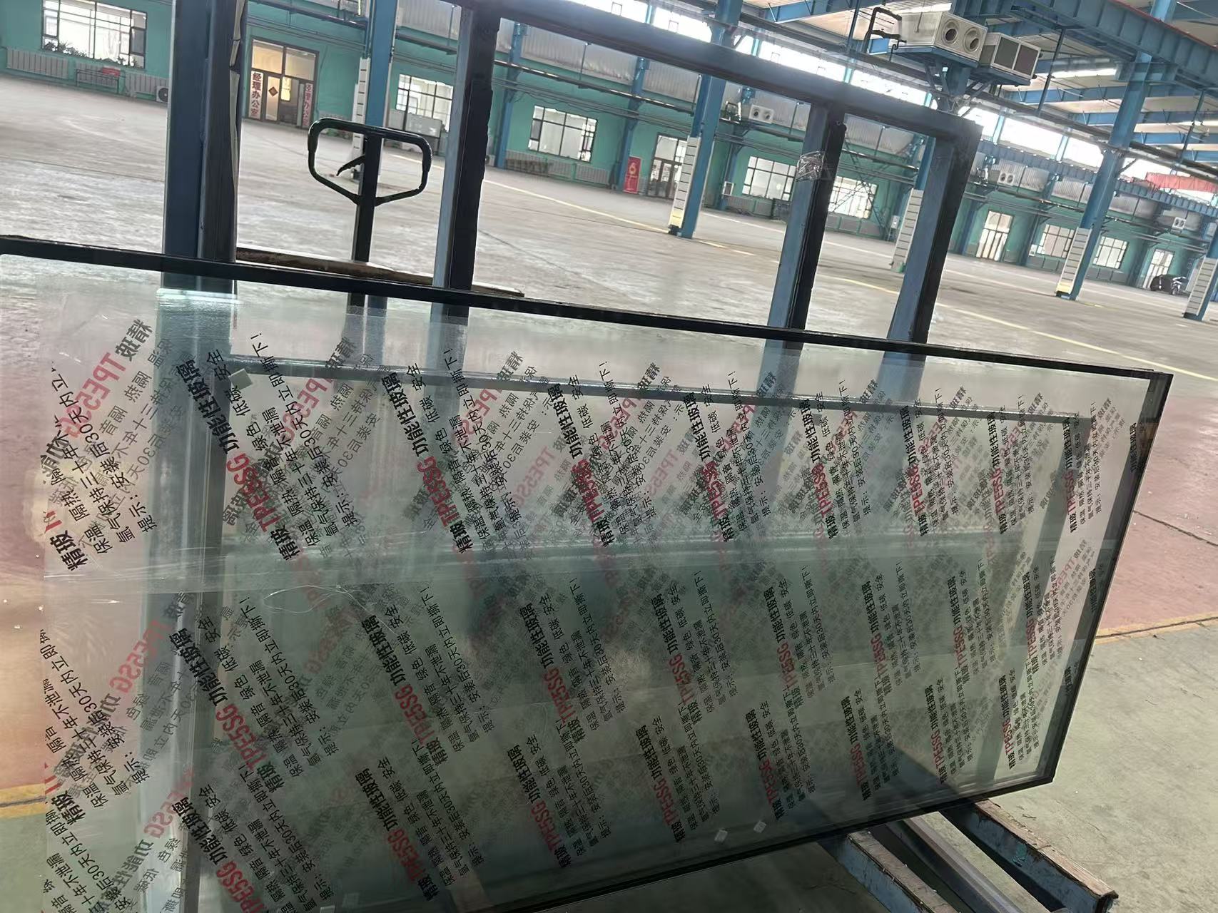 辽源市玻璃源头工厂钢化玻璃 - 方案
